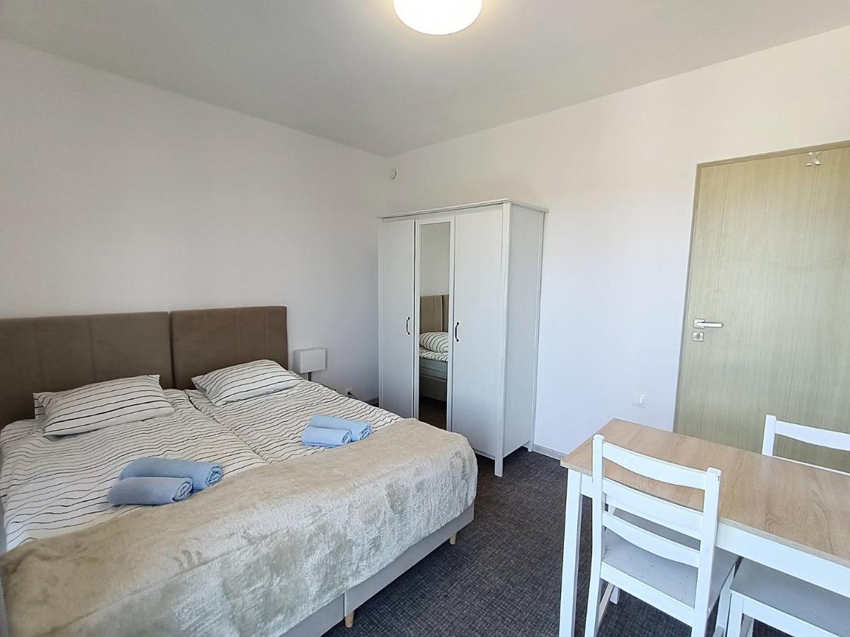 Firstroom Gdansk Bagian luar foto